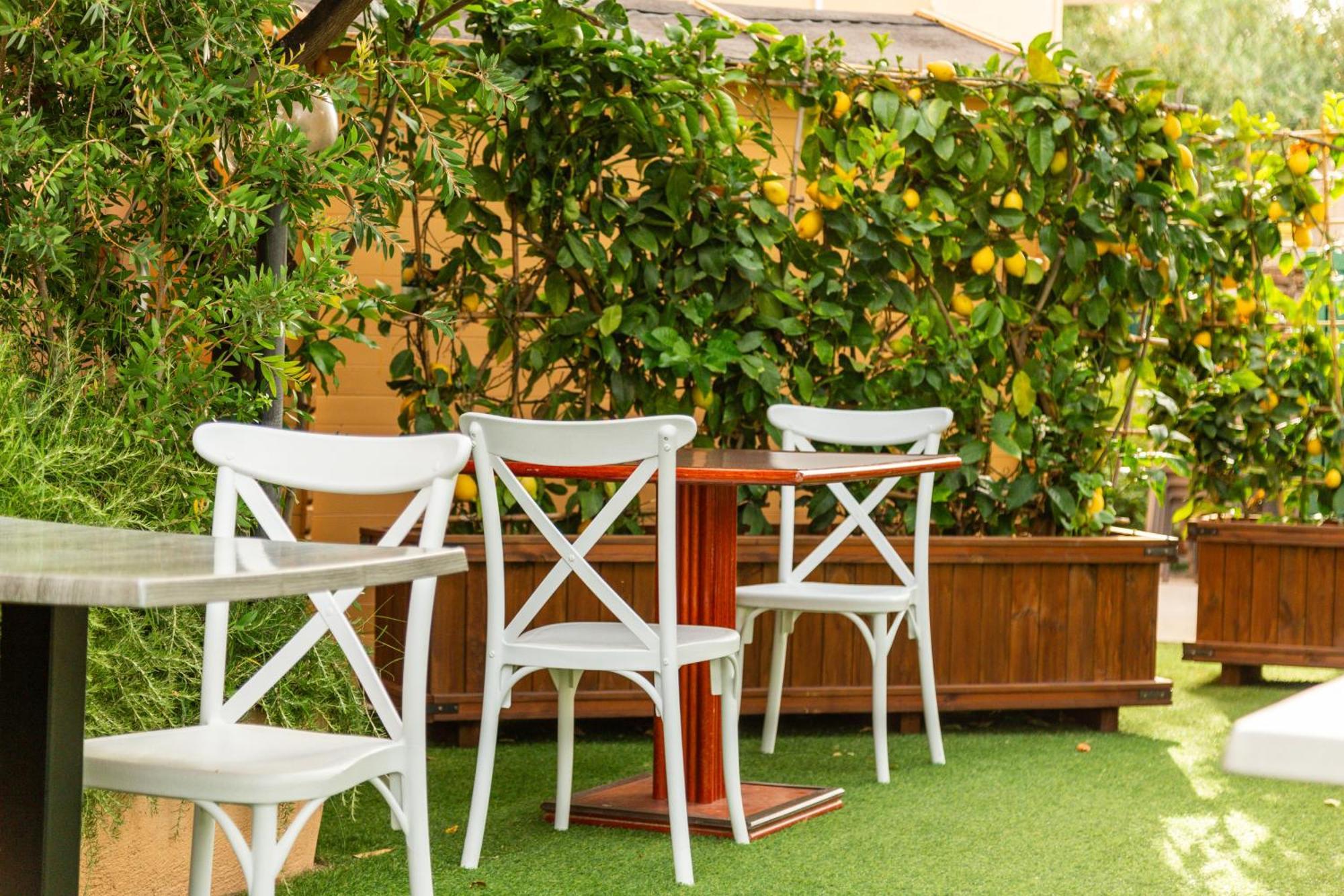 פוסאדה Hotel Donatella מראה חיצוני תמונה