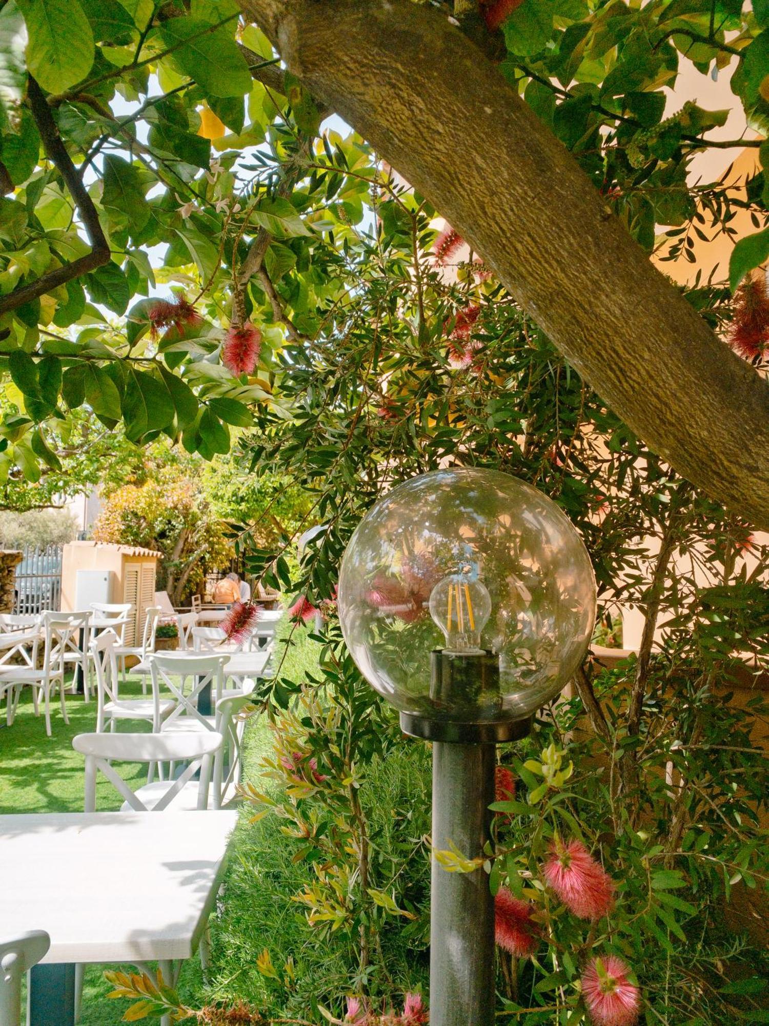 פוסאדה Hotel Donatella מראה חיצוני תמונה